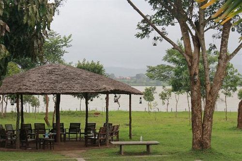 The Serai Kabini Begūr Buitenkant foto